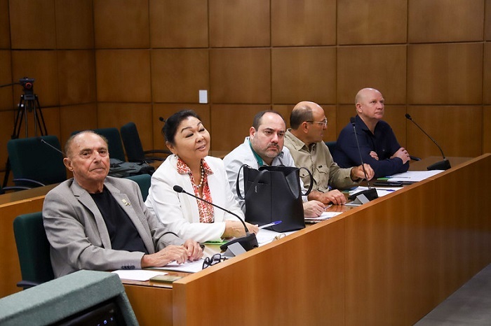 Participantes presenciais da reunião da Comissão Nacional de Aquicultura