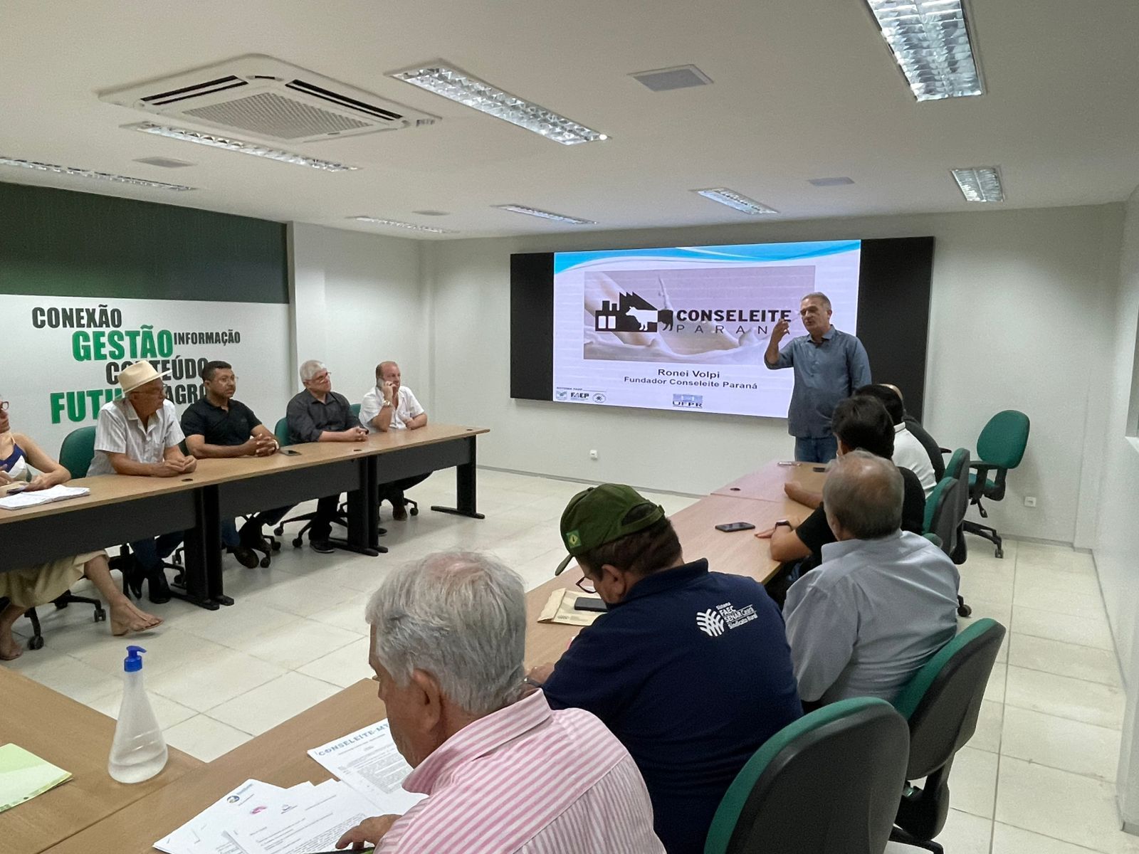 Faec articula implantação do Conseleite no Ceará para fortalecer a cadeia do leite