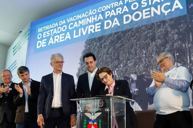 Ministra Aftosa